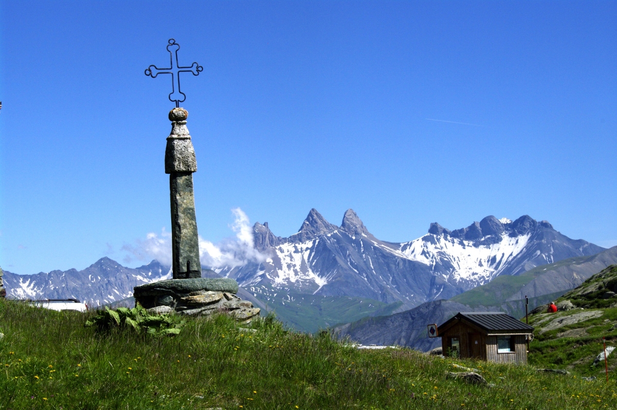 col de la croix de fer